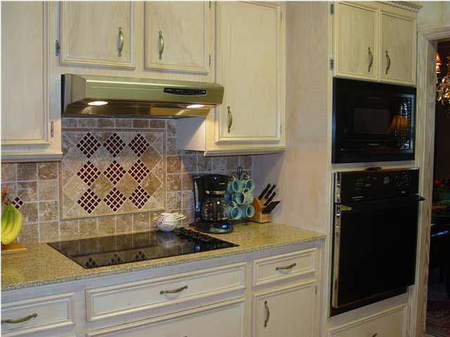279 Red Eagle Circle Ridgeland, MS 39157 - Photo 4 of 20 Kitchen