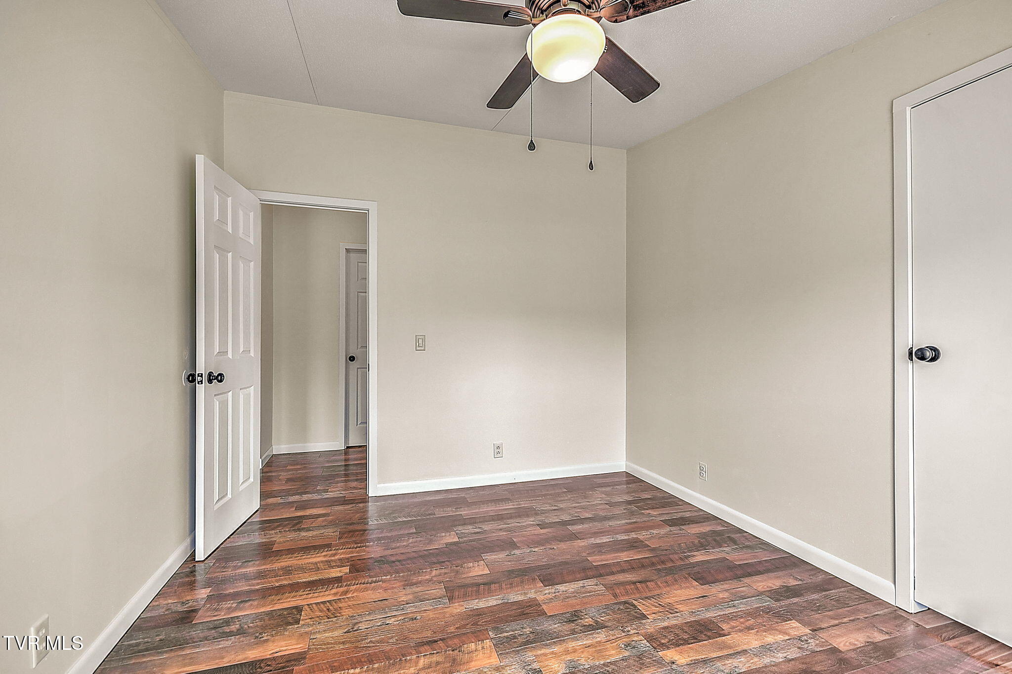 650 Ottway Road Greeneville, TN 37745 - Photo 18 of 44 19-web-or-mls-650 Ottway Rd BW-20