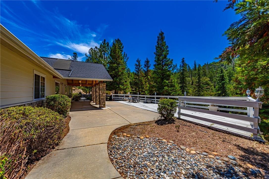 52040 Pettitt Road Oakhurst, CA 93644 - Photo 54 of 67 Gallery Image 54