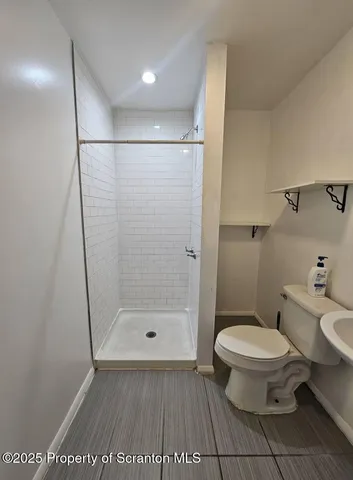 $1,550 | 423 West Lackawanna Avenue, Unit 1, Olyphant, PA 18447