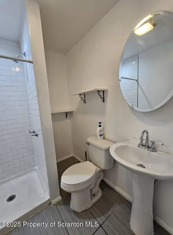 $1,550 | 423 West Lackawanna Avenue, Unit 1, Olyphant, PA 18447