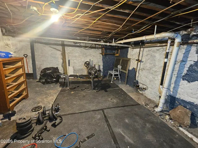 $1,550 | 423 West Lackawanna Avenue, Unit 1, Olyphant, PA 18447