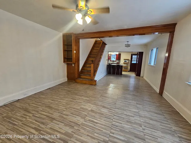 $1,550 | 423 West Lackawanna Avenue, Unit 1, Olyphant, PA 18447