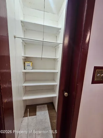 $1,550 | 423 West Lackawanna Avenue, Unit 1, Olyphant, PA 18447