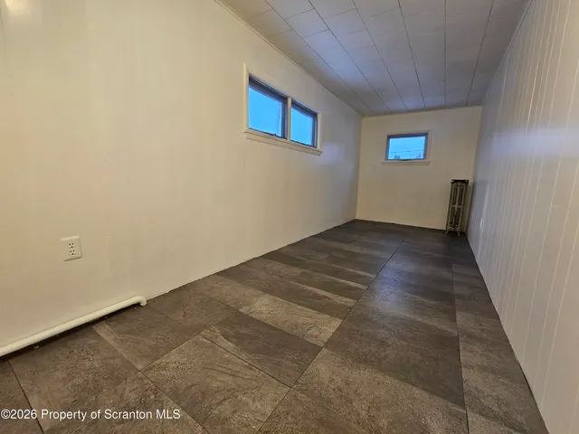 $1,550 | 423 West Lackawanna Avenue, Unit 1, Olyphant, PA 18447