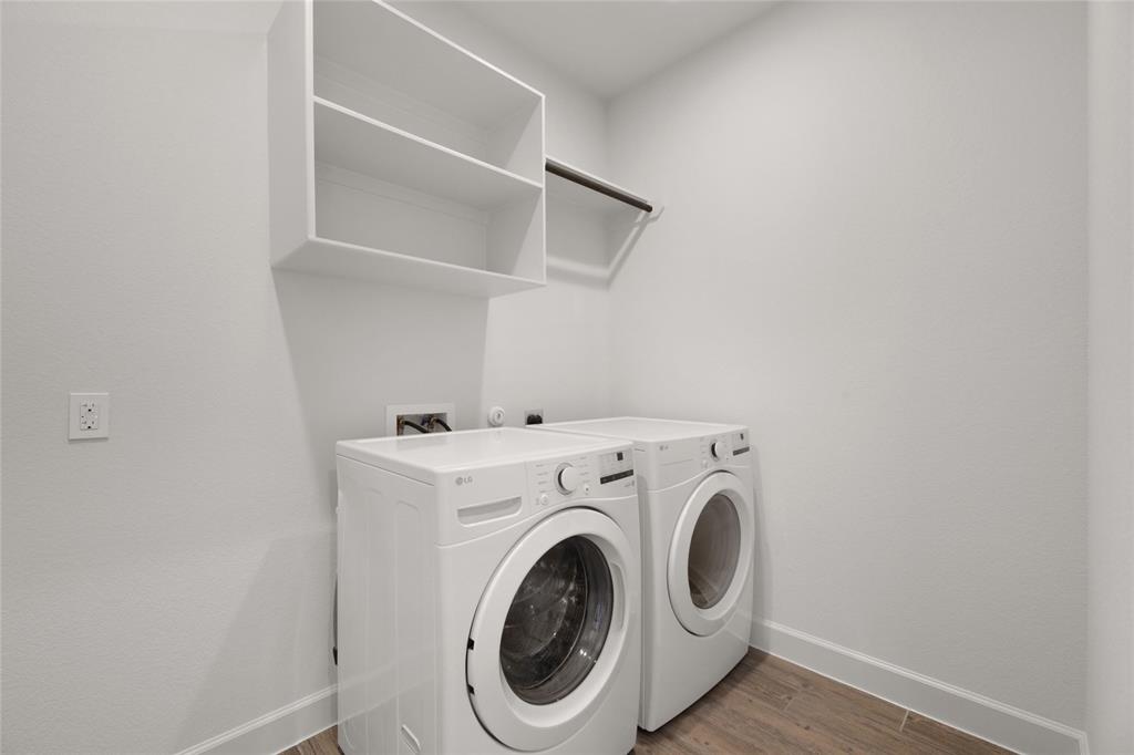 123 Plumbago Loop Bastrop, TX 78602 - Photo 20 of 40 a utility room with dryer and washer