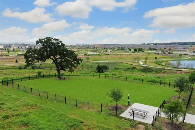 $2,400 | 123 Plumbago Loop, Bastrop, TX 78602