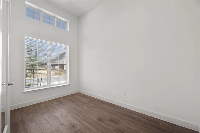 $2,400 | 123 Plumbago Loop, Bastrop, TX 78602