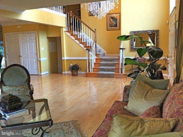 1318 Beulah Road Vienna, VA 22182 - Photo 4 of 29 Interior (General)