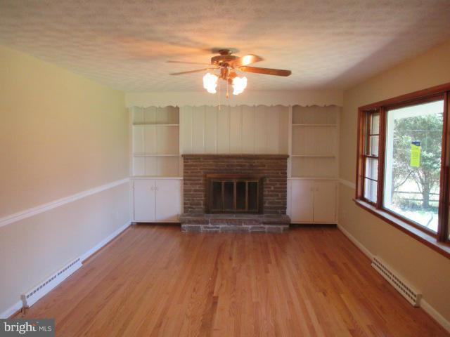 3731 Miller Road Street, MD 21154 - Photo 4 of 16 Living Room