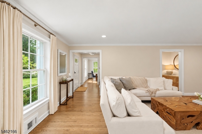 131 Woodland Road Madison, NJ 07940 - Photo 6 of 47 Gallery Image 6