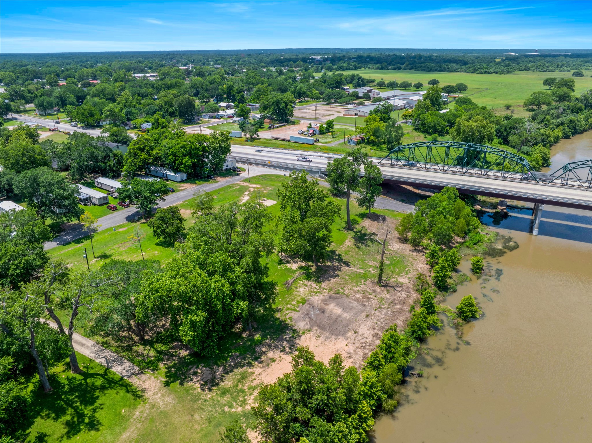 944 Robson Street Columbus, TX 78934 - Photo 12 of 26
