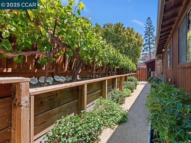 $1,595,000 | 1138 Orchard Road, Lafayette, CA 94549