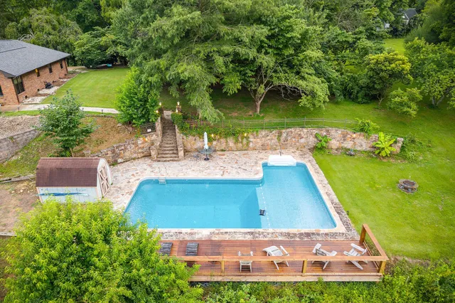 $1,680,000 | 15225 Nashville Highway, Buffalo Valley, TN 38548