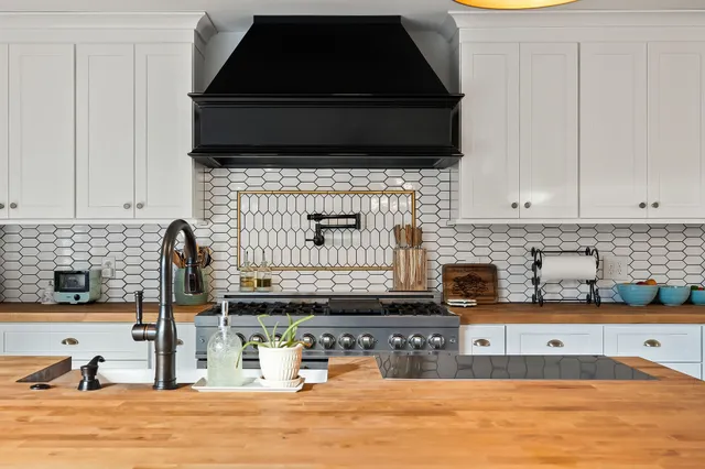 $1,680,000 | 15225 Nashville Highway, Buffalo Valley, TN 38548