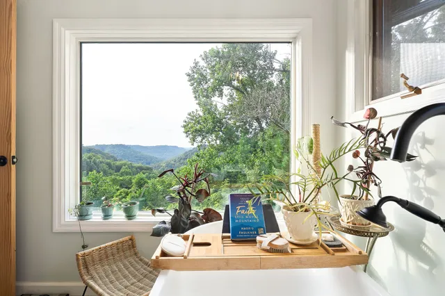 $1,680,000 | 15225 Nashville Highway, Buffalo Valley, TN 38548