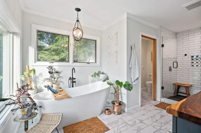 $1,680,000 | 15225 Nashville Highway, Buffalo Valley, TN 38548