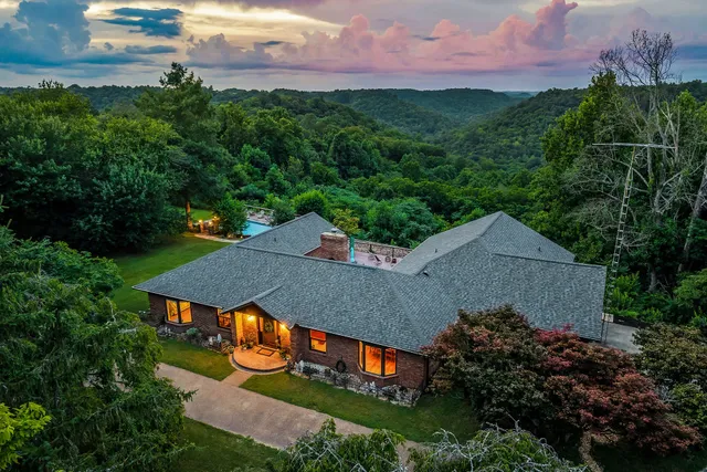 $1,680,000 | 15225 Nashville Highway, Buffalo Valley, TN 38548