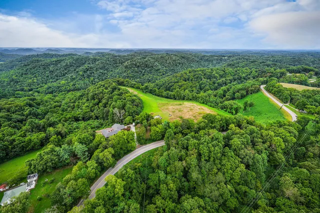 $1,680,000 | 15225 Nashville Highway, Buffalo Valley, TN 38548