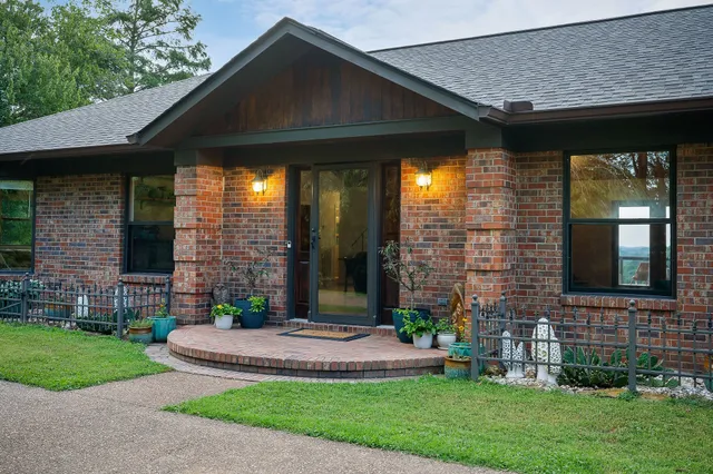 $1,680,000 | 15225 Nashville Highway, Buffalo Valley, TN 38548