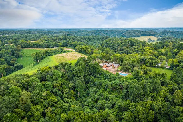 $1,680,000 | 15225 Nashville Highway, Buffalo Valley, TN 38548