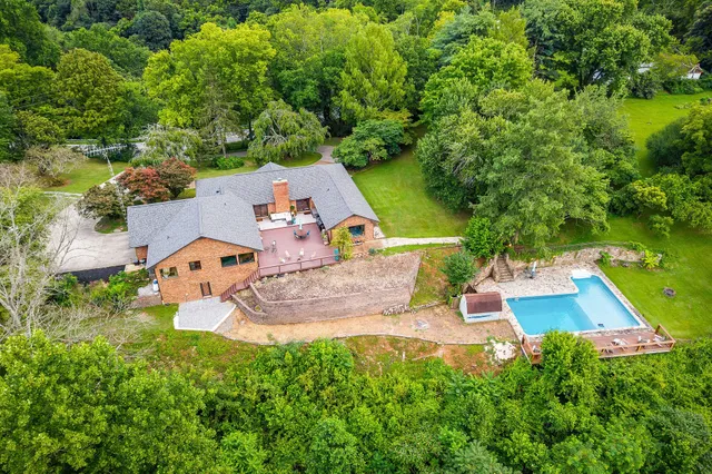 $1,680,000 | 15225 Nashville Highway, Buffalo Valley, TN 38548