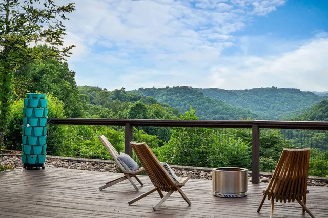 $1,680,000 | 15225 Nashville Highway, Buffalo Valley, TN 38548