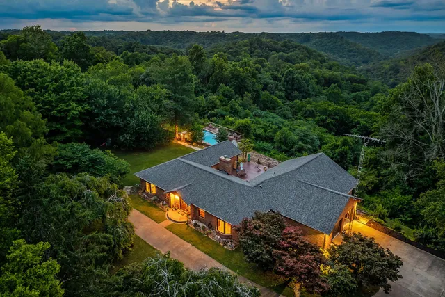 $1,680,000 | 15225 Nashville Highway, Buffalo Valley, TN 38548
