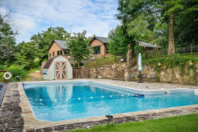 $1,680,000 | 15225 Nashville Highway, Buffalo Valley, TN 38548