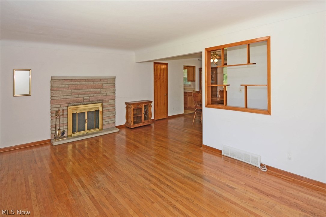 3401 West Pleasant Valley Road Parma, OH 44134 - Photo 6 of 35 Gallery Image 6