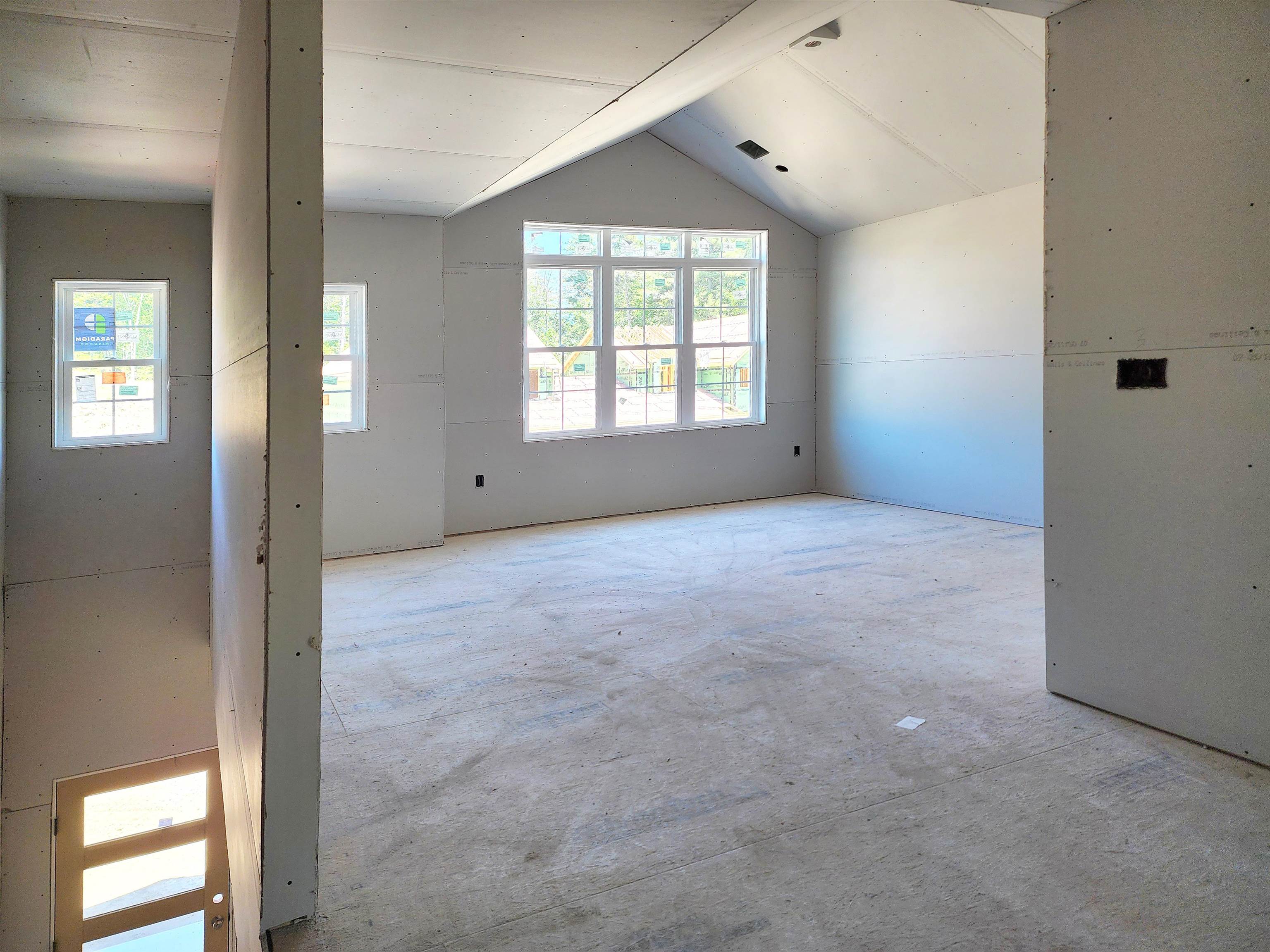 4 Campbell Way Windham, NH 03087 - Photo 16 of 24