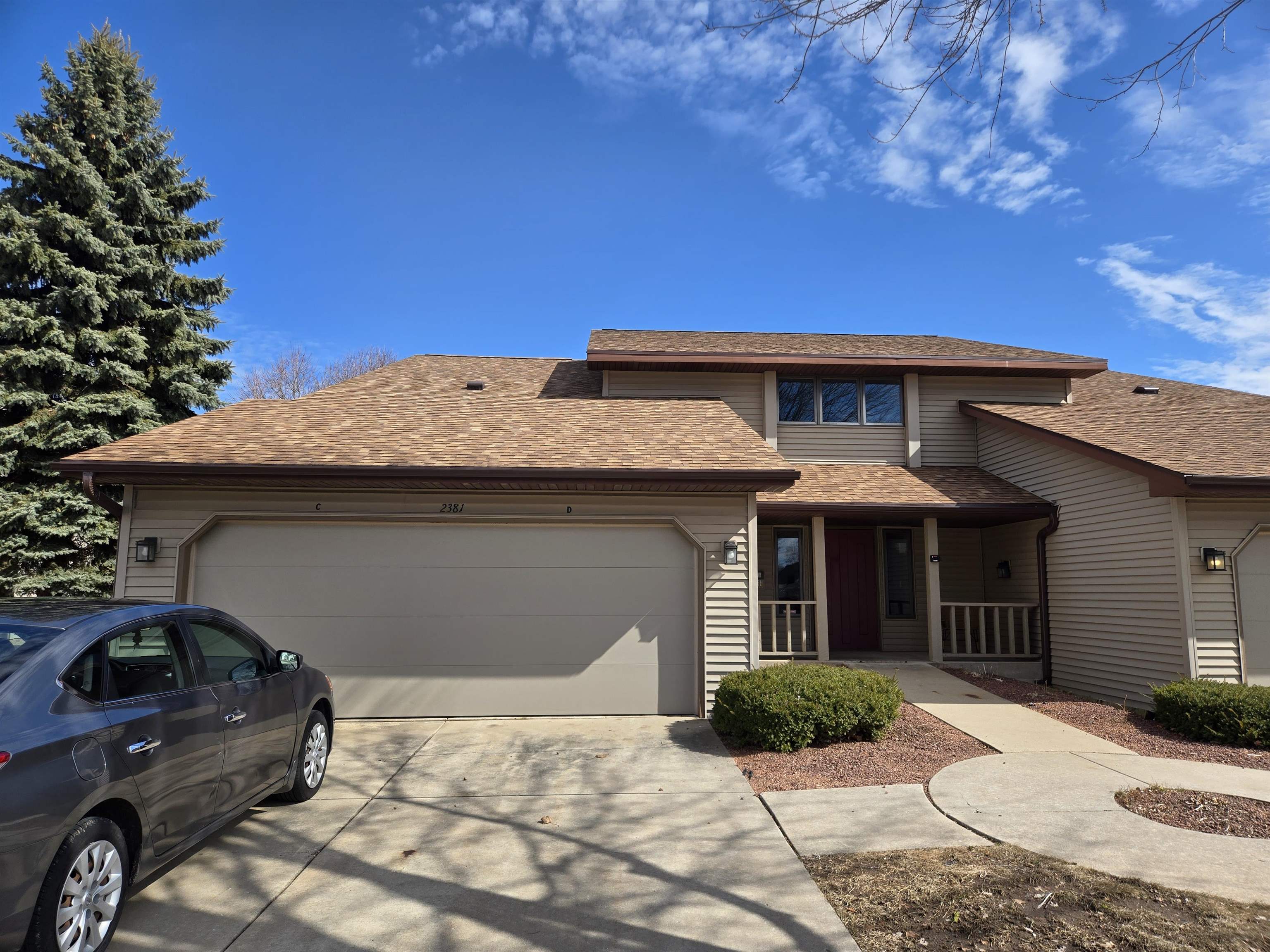 2381 Cedar Ridge, Unit D Green Bay, WI 54313 - Photo 2 of 15