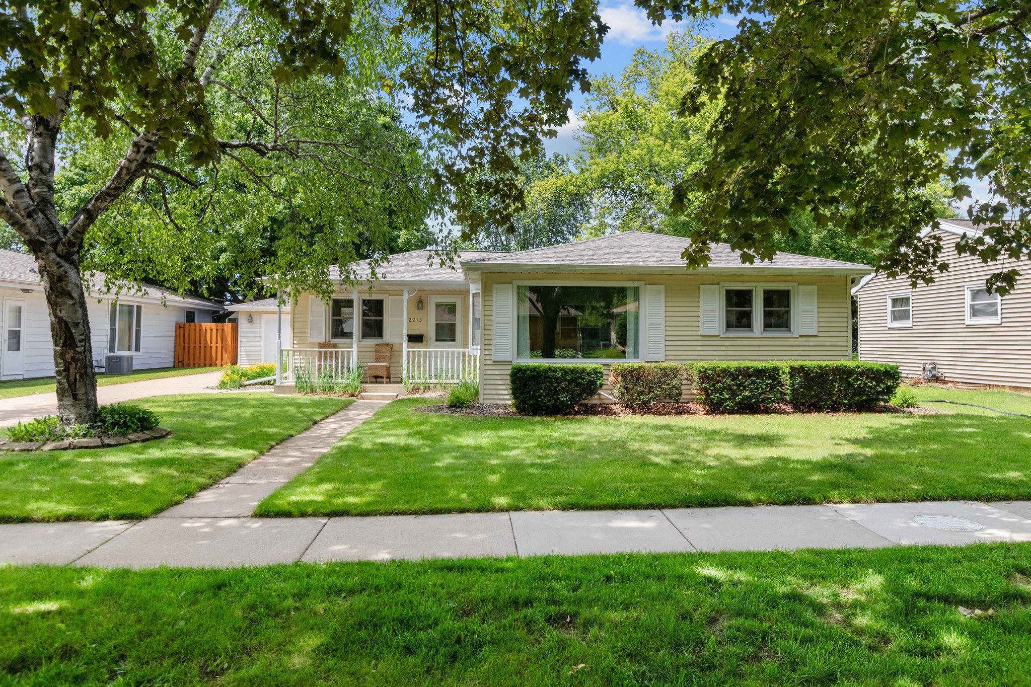 2213 North Bennett Street Appleton, WI 54914 - Photo 40 of 40