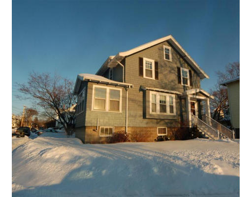 127 Playstead Road Medford, MA 02155 - Photo 2 of 20 Gallery Image 2