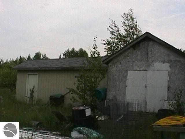 814 Laird Lake Road Hale, MI 48739 - Photo 4 of 4 1756787-3.JPG