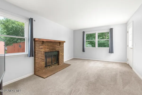 $599,900 | 7 Lamp Post Court, Howell, NJ 07731