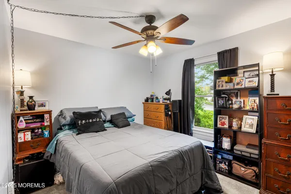 $599,900 | 7 Lamp Post Court, Howell, NJ 07731