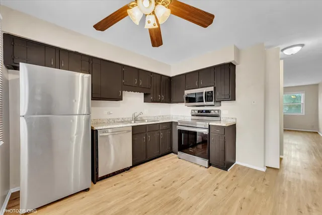 $1,795 | 4032 216th Street, Unit 1E, Matteson, IL 60443