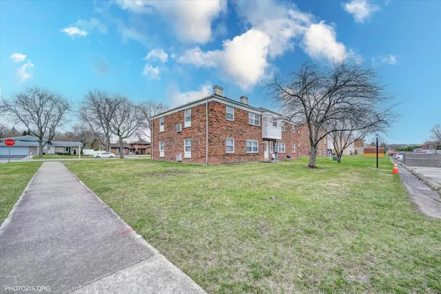 $1,795 | 4032 216th Street, Unit 1E, Matteson, IL 60443