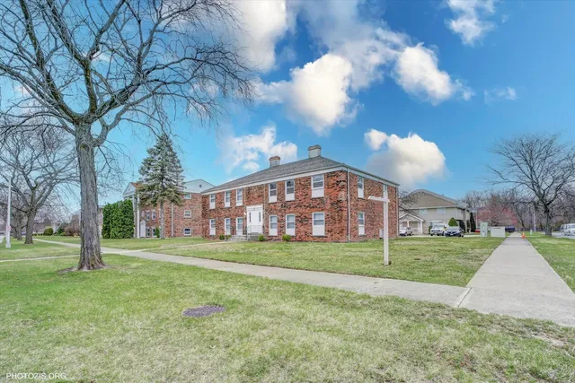 $1,795 | 4032 216th Street, Unit 1E, Matteson, IL 60443
