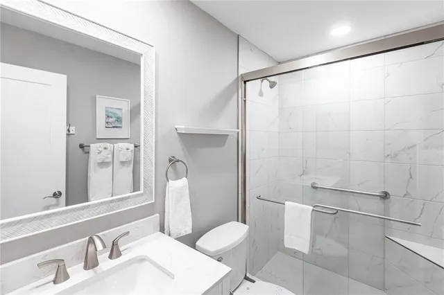 $7,470 | 6020 Midnight Pass Road, Unit 11, Sarasota, FL 34242