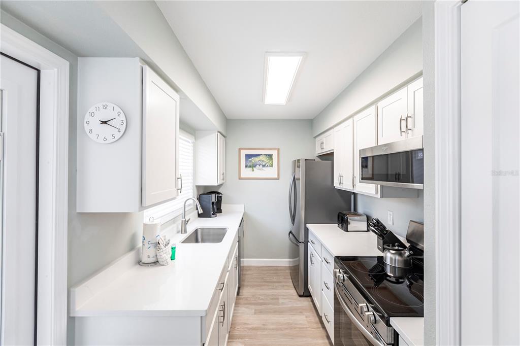 6020 Midnight Pass Road, Unit 11 Sarasota, FL 34242 - Photo 8 of 29