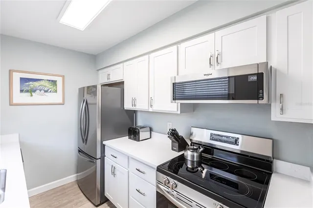 $7,470 | 6020 Midnight Pass Road, Unit 11, Sarasota, FL 34242