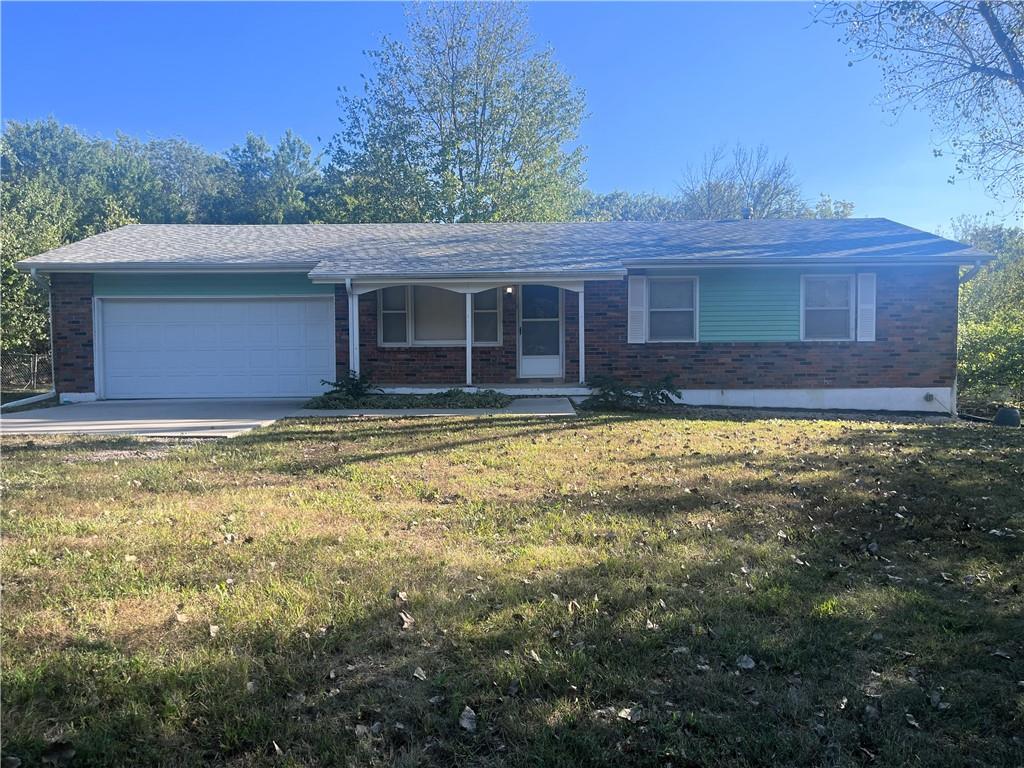 434 Southeast 190th Road Warrensburg, MO 64093 - Photo 1 of 34