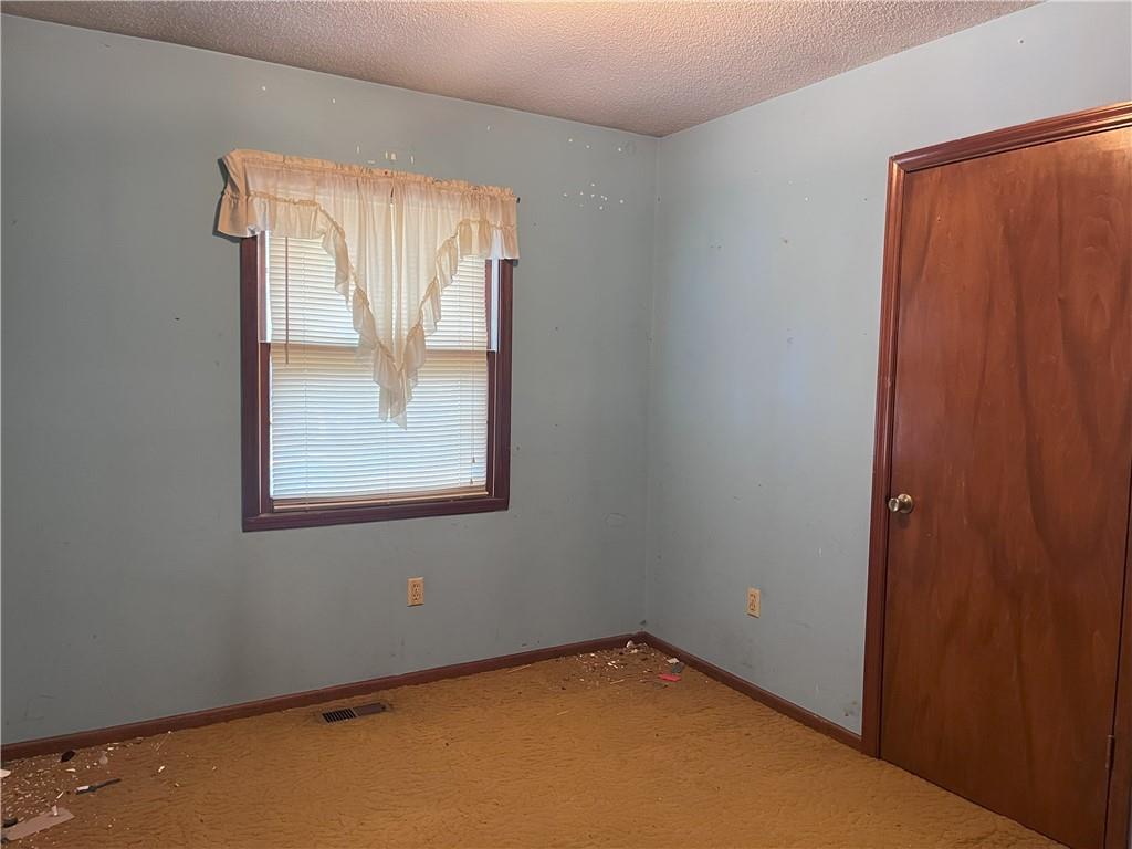 434 Southeast 190th Road Warrensburg, MO 64093 - Photo 10 of 34