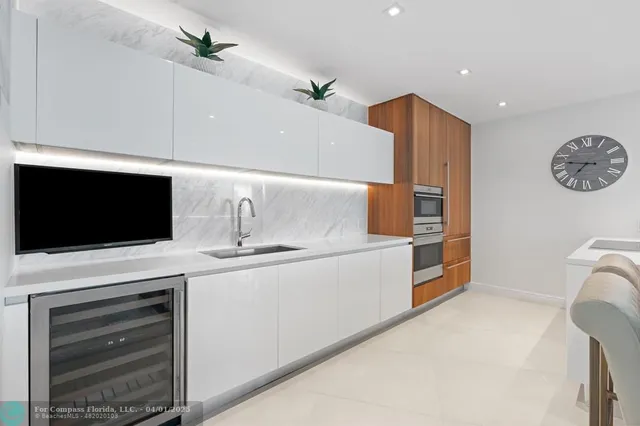 $11,000 | 701 North Fort Lauderdale Beach Boulevard, Unit 503, Fort Lauderdale, FL 33304