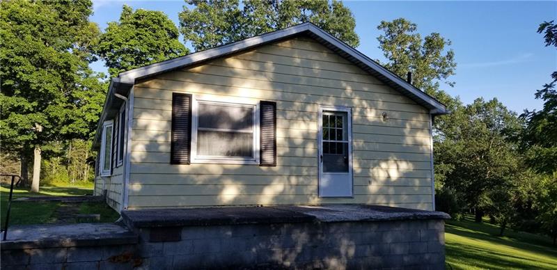 531 Samuels Road Somerset, PA 15501 - Photo 4 of 8 Gallery Image 4