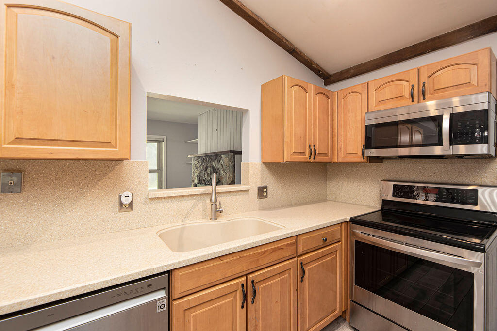 6856 Southwest Chase Court Stuart, FL 34997 - Photo 12 of 45 Interior