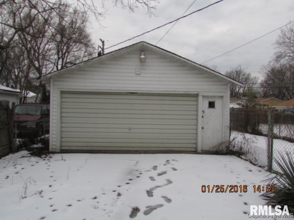 1837 South 2nd Street Springfield, IL 62704 - Photo 3 of 10 Gallery Image 3