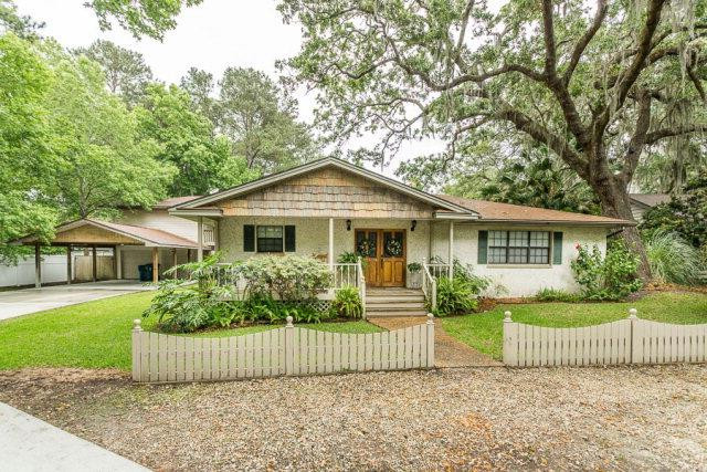506 Maple Street St. Simons Island, GA 31522 - Photo 1 of 1